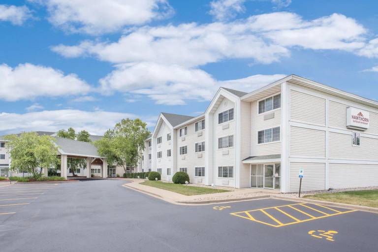 Cobblestone Suites - Oshkosh — photo 3
