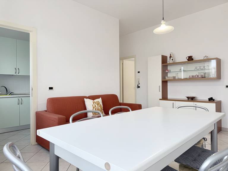 Holiday apartment with 1 room for 5 persons — photo 2