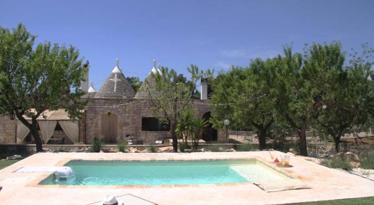 Vacation home with pool | Pets are welcome in Ostuni