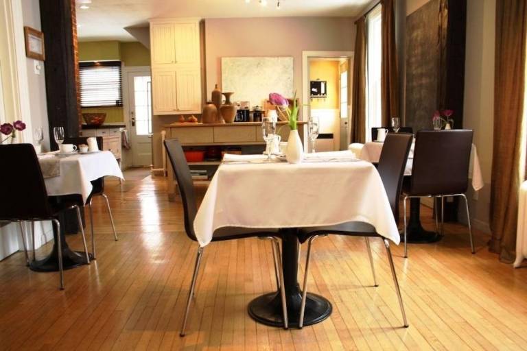 La Maison de Ville - Bed & Bistro — photo 4
