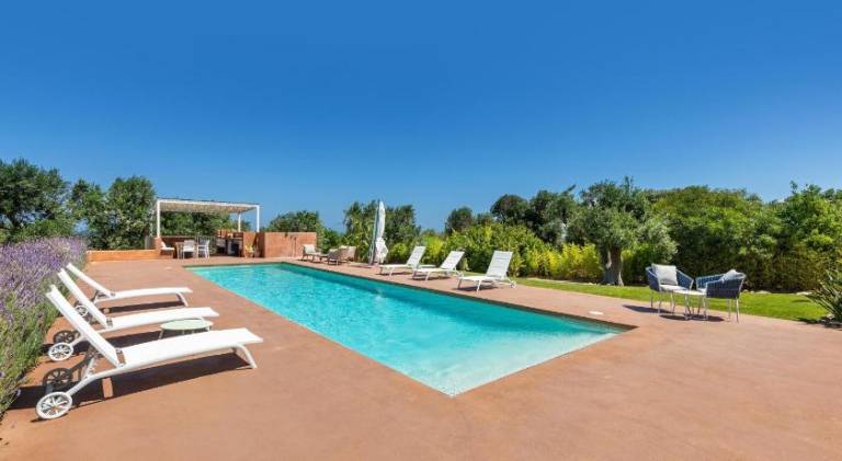 Pleasant villa with pool | Dogs allowed in Carovigno