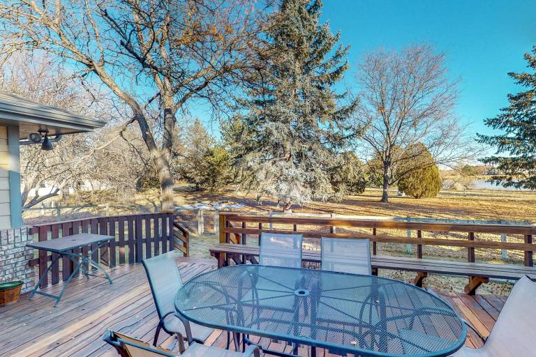 Work & Play! Spacious Lake-View Home in Greeley — photo 3