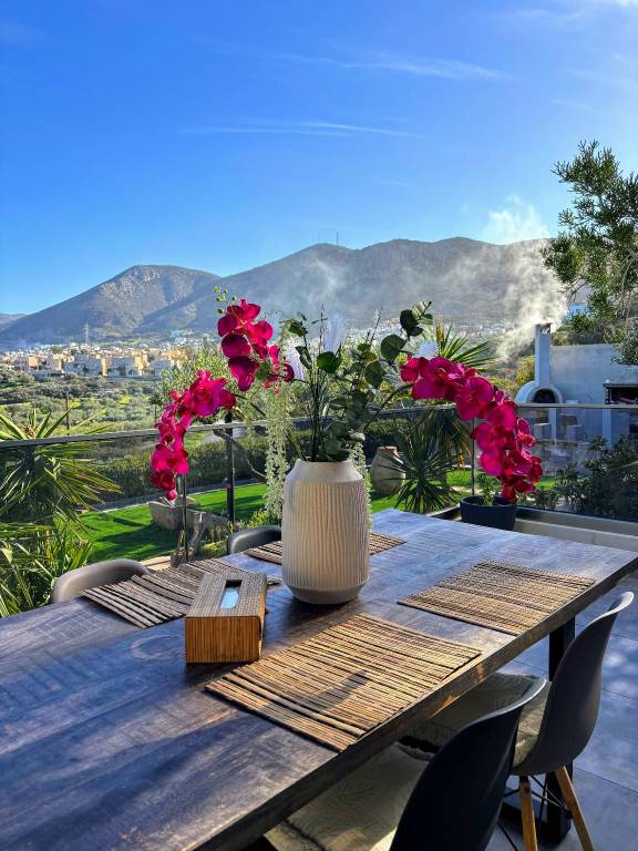 Villa with 3 rooms for 7 persons in Hersonissos