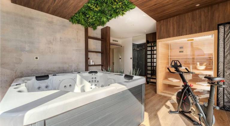 Luxury Villa Kaia -Heated pool, Sea View, Jacuzzi, Gym and Sauna — photo 5