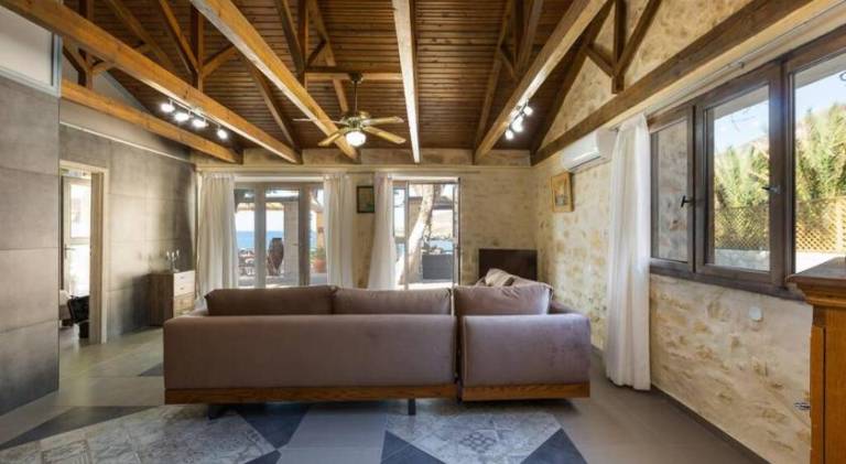 Villa Proto Helidoni - A cozy beachfront Villa — photo 3