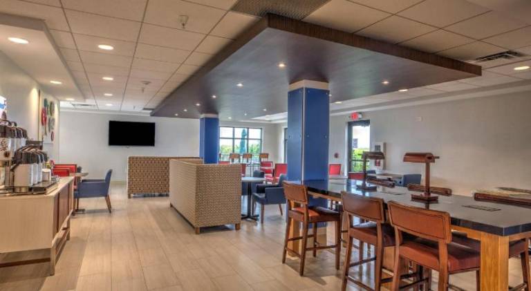 Holiday Inn Express Rochelle By IHG — photo 4