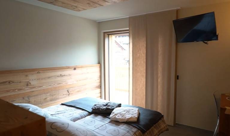 Apartment 'La Mirage' with Mountain View, Balcony and Wi-Fi in Livigno