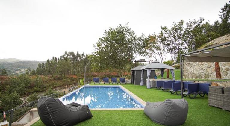 Vacation home with pool, terrace & garden — photo 3