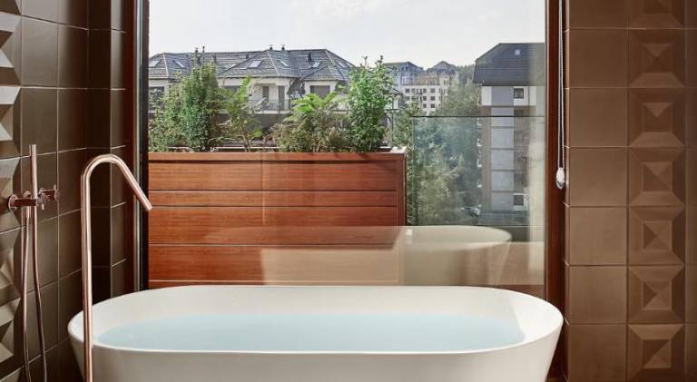 Serviced apartment with sauna, pool & yard | Pets allowed — photo 3