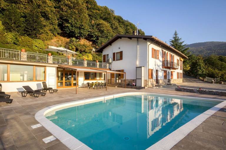 Villa Montecampione