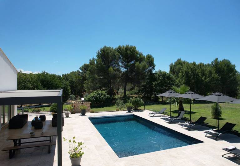 Fully equipped villa with private pool, patio & yard | Dogs allowed — photo 2