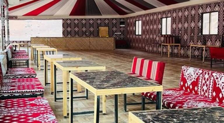 Golden sunset luxury camp — photo 2