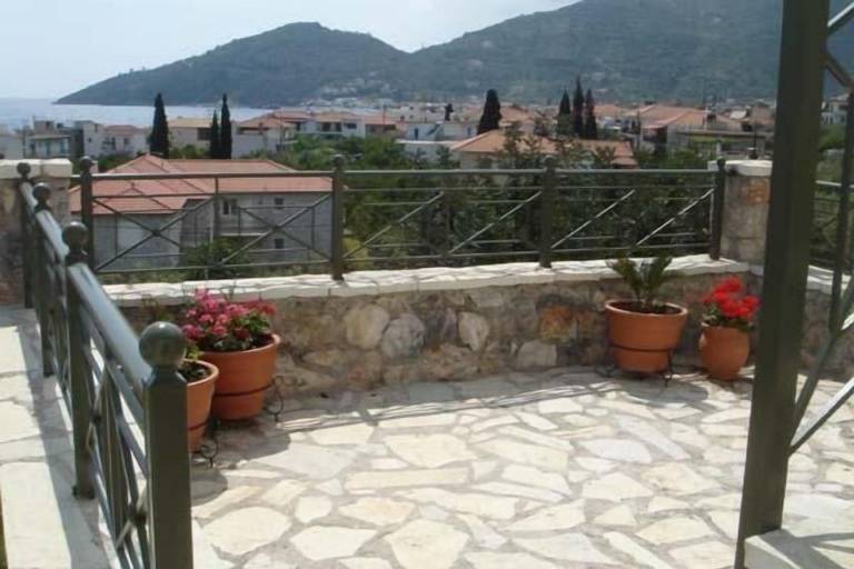 Διαμέρισμα  Tyros