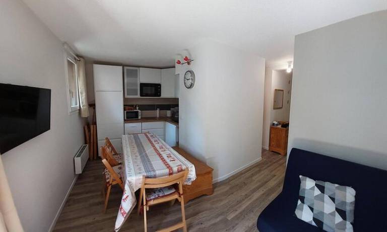 Rental apartment with 1 room for 5 persons — photo 3