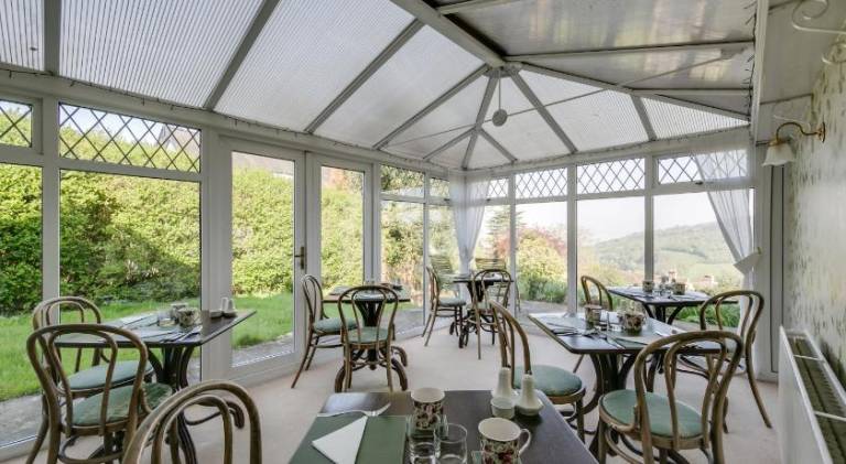 Cleeve Hill Hotel — photo 2