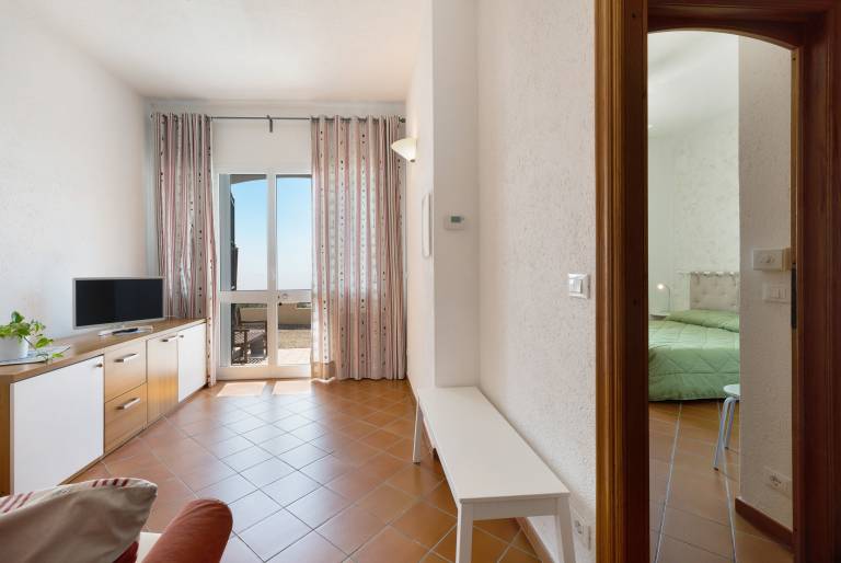 Apartment "Oleandro" with Sea View, Garden & Wi-Fi — photo 5