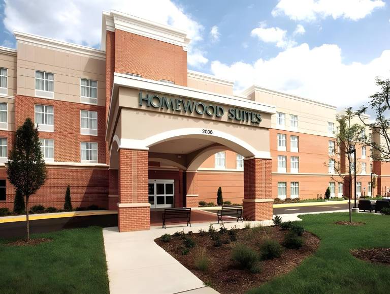 Homewood Suites by Hilton Charlottesville in Shenandoah, MD