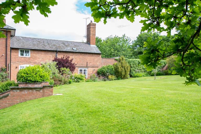 Cottage Kidderminster