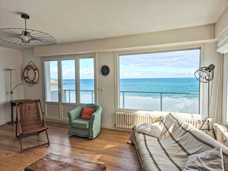 Apartment | Sea view — photo 3
