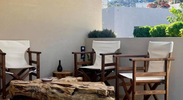 Holiday apartment with BBQ, terrace & yard — photo 3
