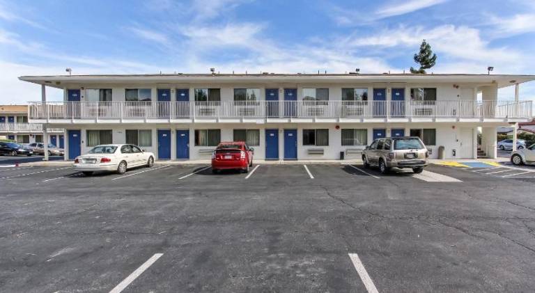 Super 8 by Wyndham Santa Clara — photo 3