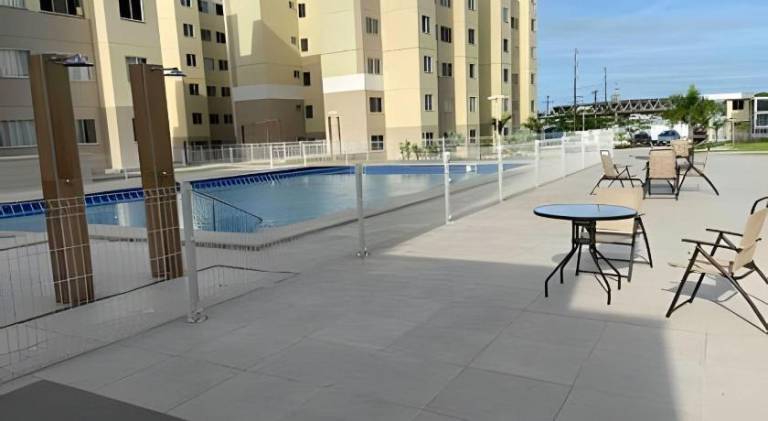 Apartment with grill, pool & yard — photo 3