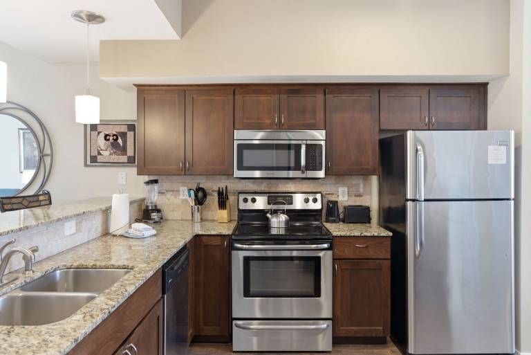 Fully equipped charming condo with pool | Dogs allowed — photo 5