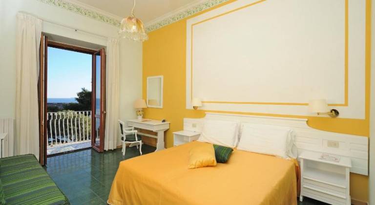 La Bussola Hotel — photo 2