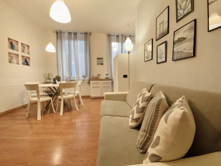 Holiday apartment with 1 room for 5 persons — photo 2