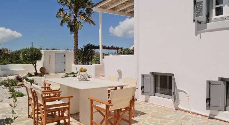 House with patio, grill & yard — photo 4