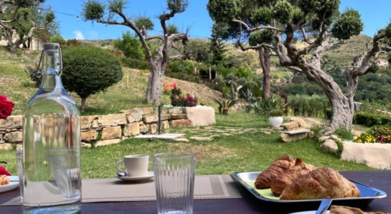 Alba in vigna Bed and Breakfast — photo 5
