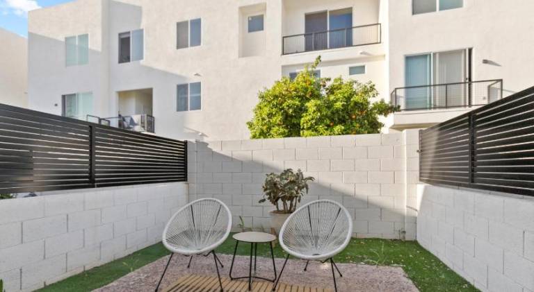 The Sophia Apartments — photo 3