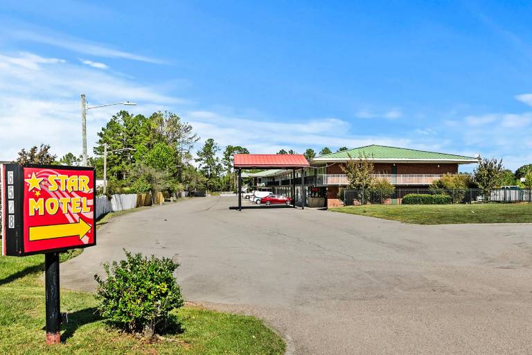 Star Motel Hattiesburg University Area in Hattiesburg, MS