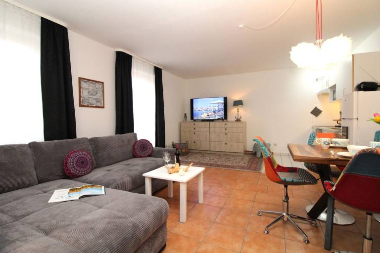 Haus Ingeborg WE 16: strandnah und sehr zentral gelegene, moderne 2-Zimmer-Fewo in Kuehlungsborn