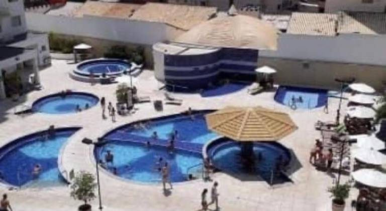 Holiday apartment with pool & jacuzzi — photo 5