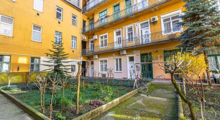Nice holiday apartment | Near St. Stephen's Basilica | Pets allowed — photo 3