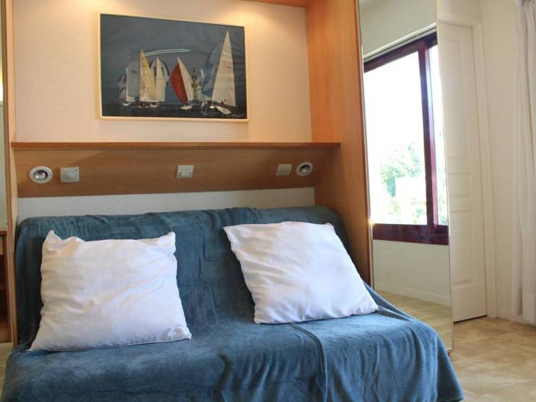 Rental apartment with pool — photo 3