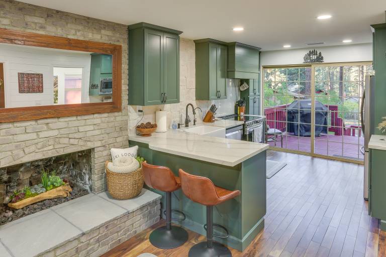 Cozy Wrightwood Cabin: Family & Pet Friendly! — photo 2