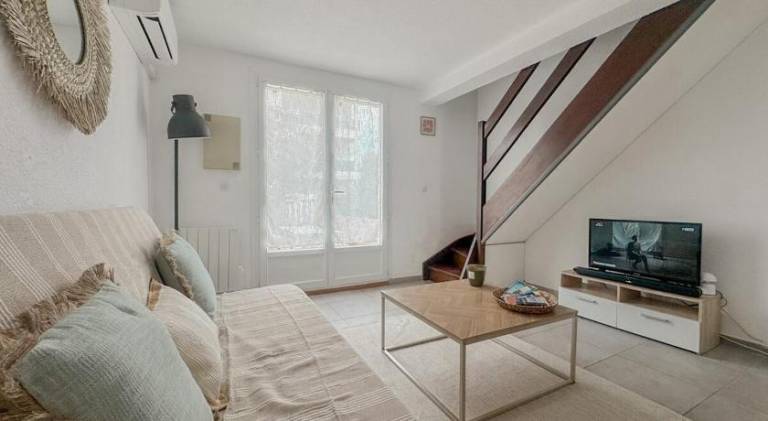 Charming vacation home | Pets are welcome — photo 2