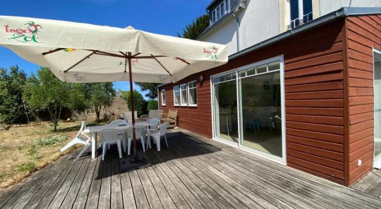 Big vacation home with garden | Beach nearby | Pets are welcome in Morlaix