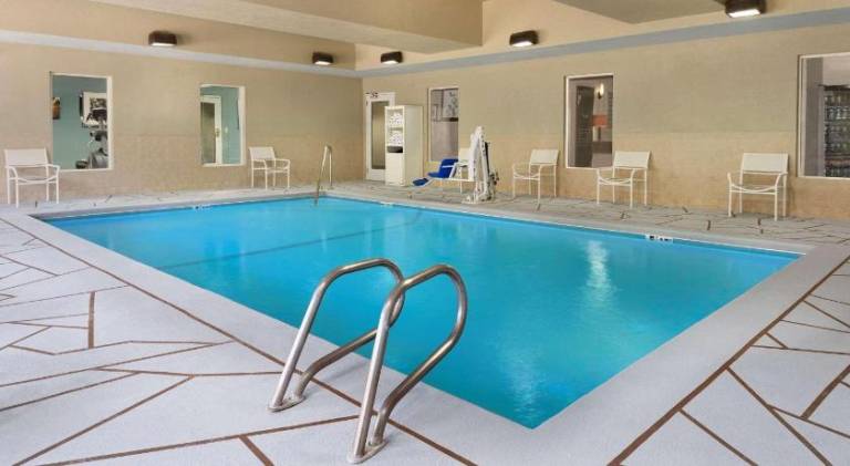 Country Inn & Suites by Radisson, Brunswick I-95, GA — photo 4