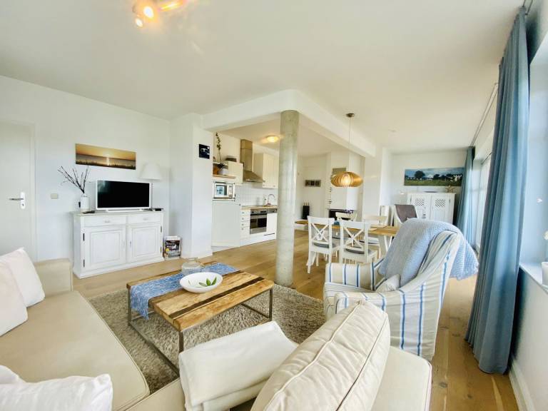 Herzlich willkommen in der Ferienwohnung Binzer Seeblick im  Haus Jahreszeiten! in Sellin