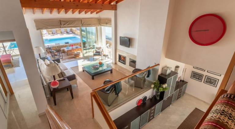 Fully equipped pleasant villa with barbecue, private pool & patio | Pets allowed — photo 4