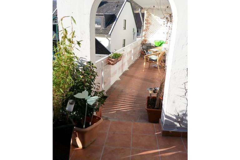 Vacation home with barbeque & patio | Pets are welcome — photo 3