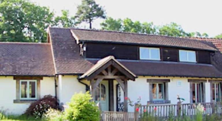 Beautiful house with pool & hot tub | Pet-friendly in Limoges