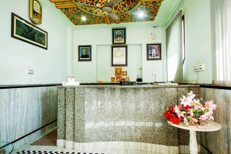 HOTEL BABU PALACE — photo 3