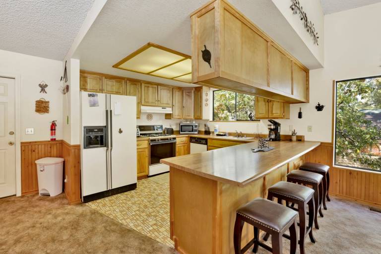 Rutter Family Retreat - Big Bear Cozy Cottage — photo 5