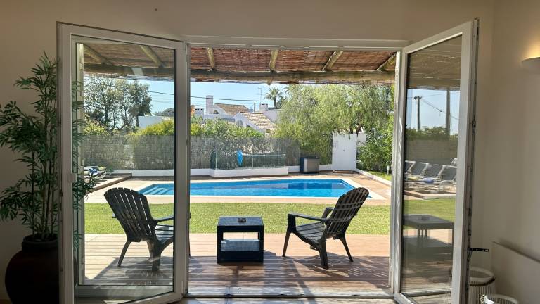 Fully equipped lovely villa with patio, private pool & garden | Pets are welcome — photo 2