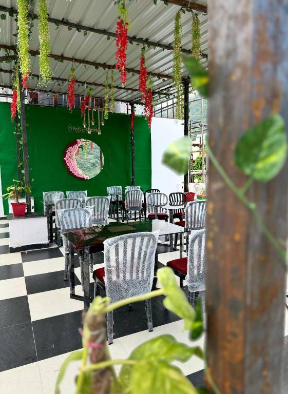Sattva cafe and motel — photo 5