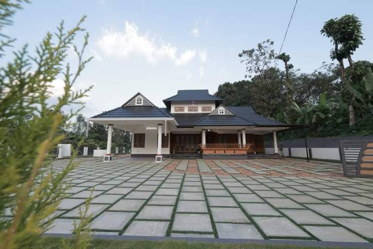 House Erumeli North